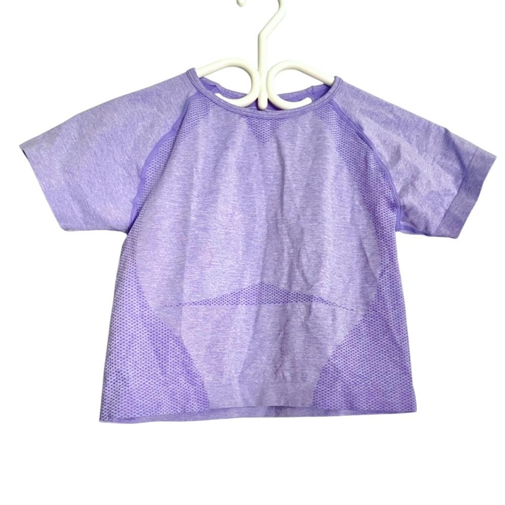 Raglan Sleeve Cropped Athletic Top in Lavender